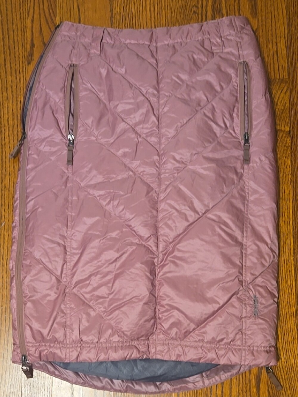 Skhoop Down Quilted Midi Skirt in Dusty Pink